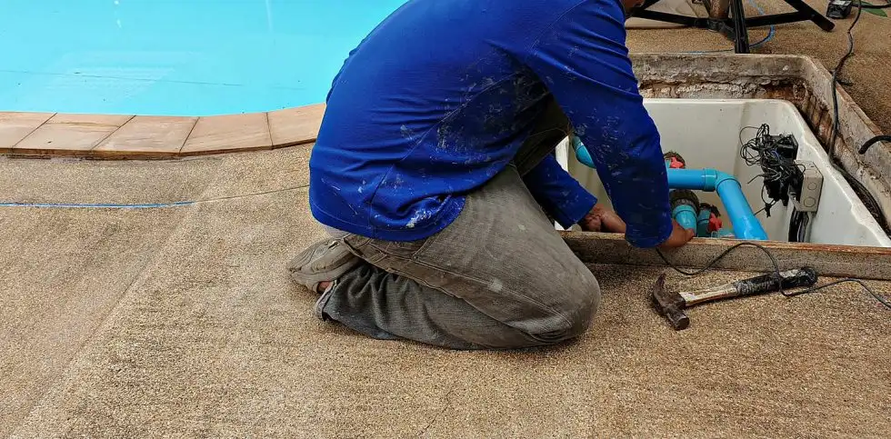 Swimming pool contractor